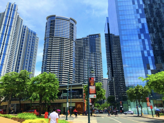 Metro-Manila-Skyscrapers