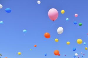 Many-balloons-To-the-blue-sky